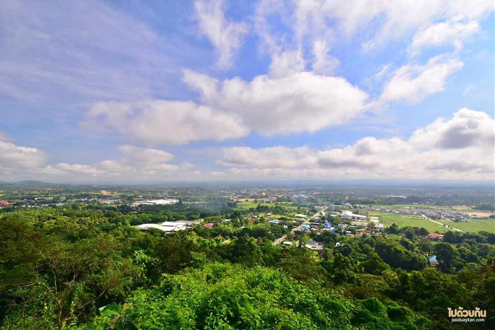 พระธาตุเขาน้อย