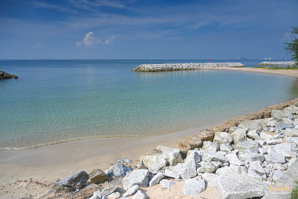 หาดแสงจันทร์ 