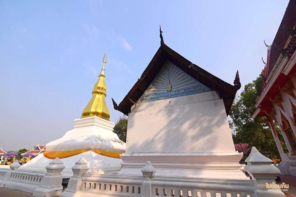 พระธาตุขามแก่น