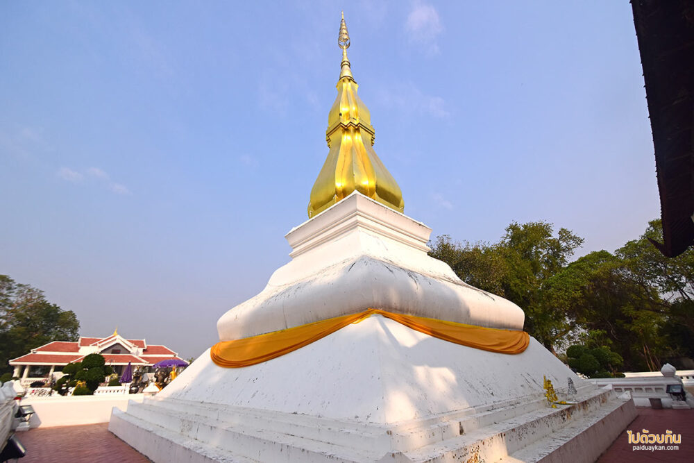 พระธาตุขามแก่น